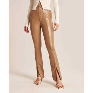 Abercrombie vegan leather skinny ultra high rise pants in size 28